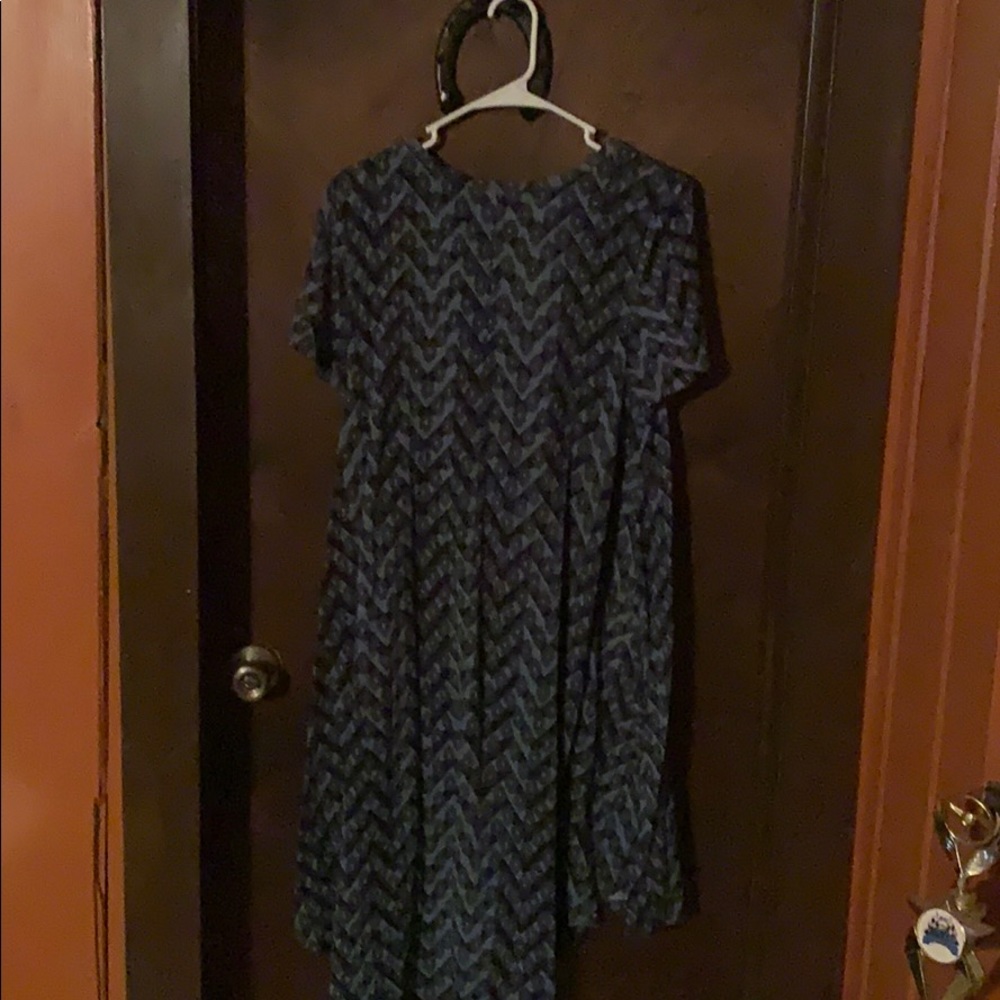 Dress - Picture 2 of 3